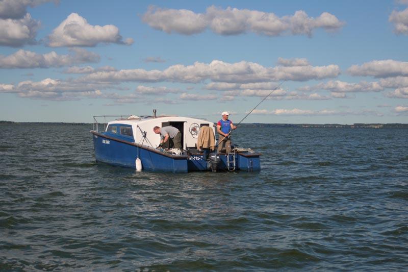 Hausboot Bootsvermietung Bootscharter & Bootstouren auf der Peene in Mecklenburg-Vorpommern